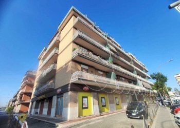 WhatsApp Image 2024-11-12 at 10.52.24 (2).jpeg - Three-room apartment Via Maremmana Inferiore 199, Guidonia Montecelio - photo 2