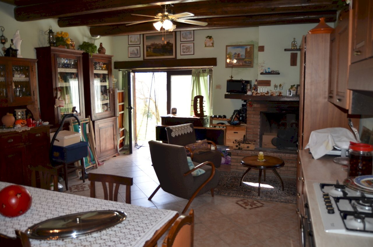 DSC_1357.JPG - Casale Sant'Agata Feltria - foto 3