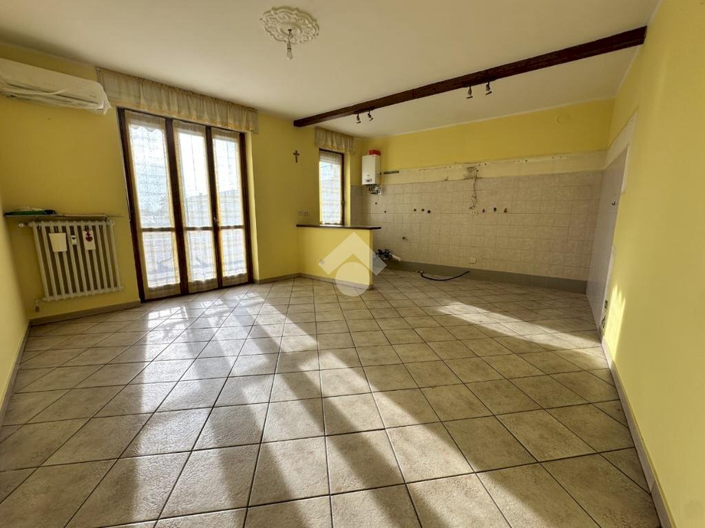 Four-room apartment Corso Santo Ignazio da Santhià, Santhià - photo 2