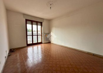 Four-room apartment Corso Santo Ignazio da Santhià, Santhià - photo 12