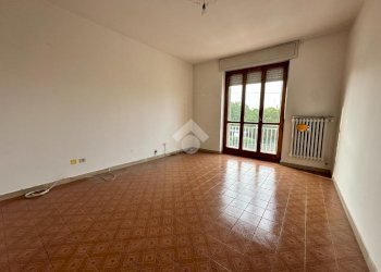 Four-room apartment Corso Santo Ignazio da Santhià, Santhià - photo 13
