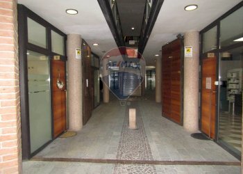 Ufficio Piazzale Teggia 
 Centro, Sassuolo, Sassuolo - foto 1