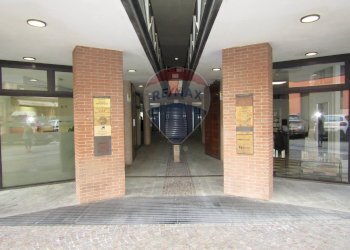 Ufficio Piazzale Teggia 
 Centro, Sassuolo, Sassuolo - foto 2