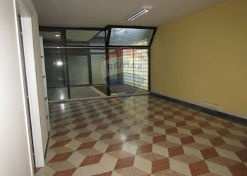 Ufficio Piazzale Teggia 
 Centro, Sassuolo, Sassuolo - foto 21