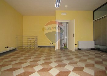 Ufficio Piazzale Teggia 
 Centro, Sassuolo, Sassuolo - foto 34