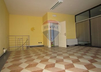 Ufficio Piazzale Teggia 
 Centro, Sassuolo, Sassuolo - foto 38