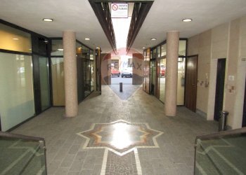 Ufficio Piazzale Teggia 
 Centro, Sassuolo, Sassuolo - foto 51