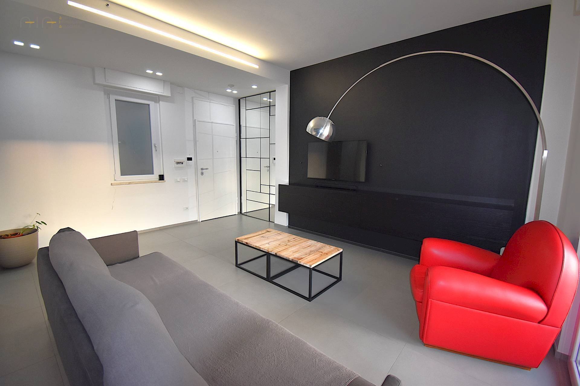 Four-room apartment Viale Alcide De Gasperi, San Benedetto del Tronto - photo 3