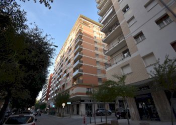 Four-room apartment Viale Alcide De Gasperi, San Benedetto del Tronto - photo 2