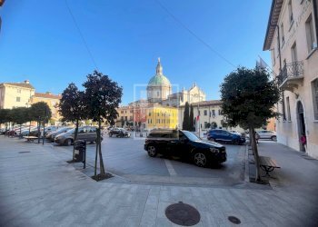 Villa Via Repubblica, Lonato del Garda - photo 1