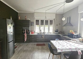 Cucina - Appartamento via Andrea Corsini, Pino Torinese - foto 9