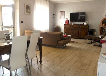 Salone - Appartamento via Andrea Corsini, Pino Torinese - foto 28