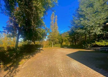 Cortile interno - Rustico strada Comunale Pennola, Brignano-Frascata - foto 47