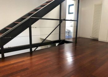 Stanza arredata - Bilocale via Monviso, 36, Milano - foto 19