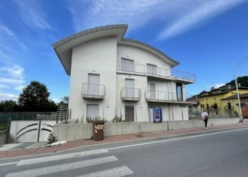 Facciata - Bilocale Frazione Beguda, Borgo San Dalmazzo - foto 1