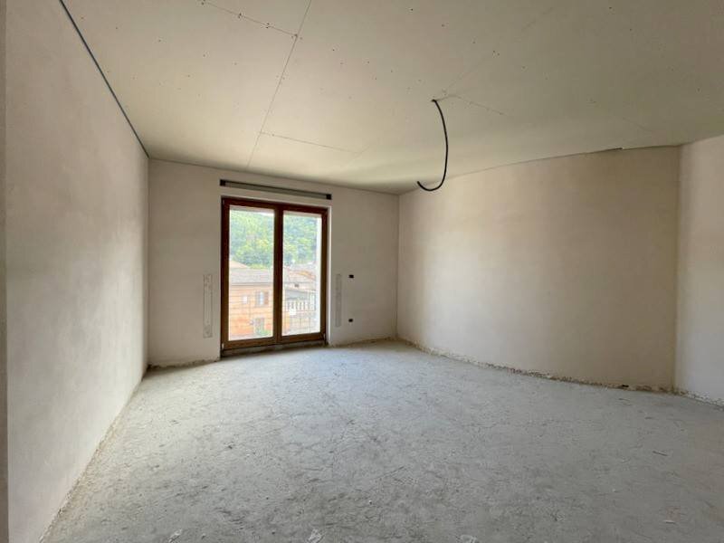 Stanza non arredata - Quadrilocale Frazione Beguda, Borgo San Dalmazzo - foto 3