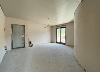 Interno appartamento - Quadrilocale Frazione Beguda, Borgo San Dalmazzo - foto 4