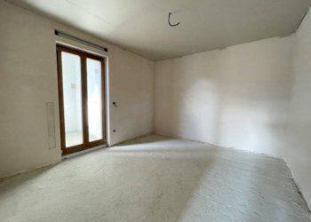 Stanza non arredata - Quadrilocale Frazione Beguda, Borgo San Dalmazzo - foto 9