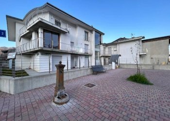 Facciata - Trilocale Frazione Beguda, 49, Borgo San Dalmazzo - foto 5