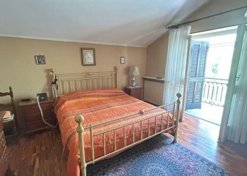 Camera da letto - Villa via Camillo Benso di Cavour, Villanova Mondovì - photo 10