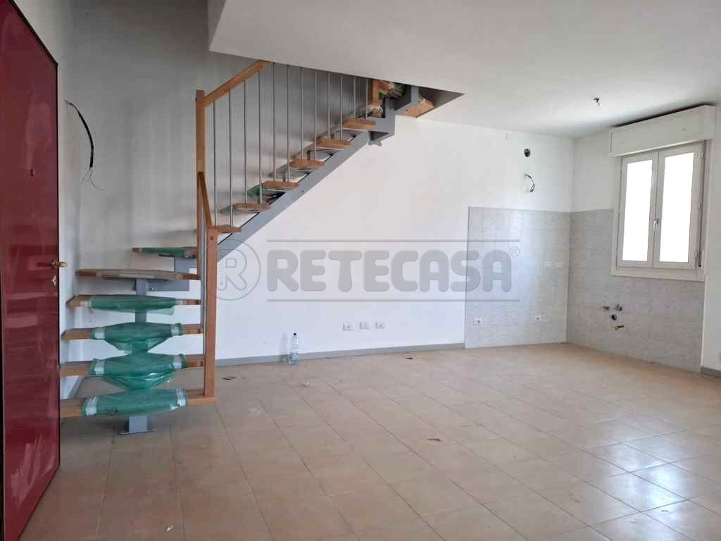 1_Zona giorno.jpg - Three-room apartment Bondeno - photo 1
