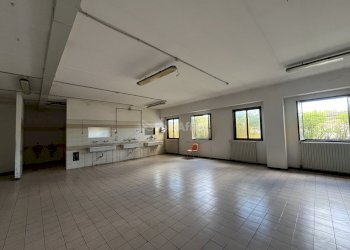 IMG_3468.JPG - Capannone ZONA INDUSTRIALE SAN NICOLA, Melfi - foto 16