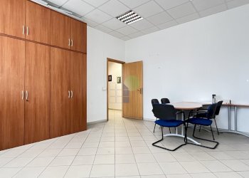 sala riunione o ufficio direzionale - Office Via dell' Artigianato 11, Livorno - photo 4