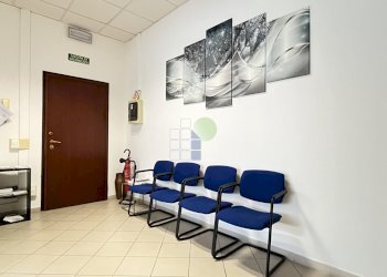 ingresso attesa - Office Via dell' Artigianato 11, Livorno - photo 16