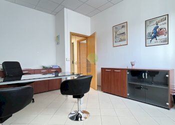 secondo direzionale - Office Via dell' Artigianato 11, Livorno - photo 21