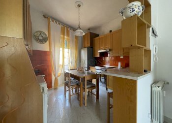 IMG_1756.jpg - Quadrilocale Via Bertoloni 32, Sarzana - foto 5