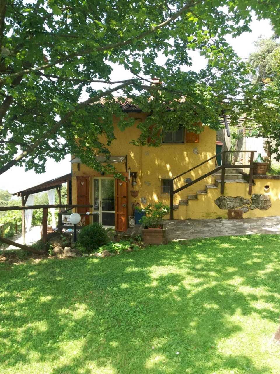 PHOTO-2023-03-12-19-43-02.jpg - Porzione di casa Pietrasanta - foto 1