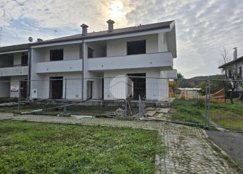 Villa a Schiera Via Paradiso, San Benigno Canavese - foto 3