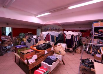 Locale Commerciale Via G. Marconi, Osio Sopra - foto 13