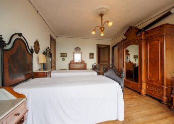 Independent house Via Cavour, La Morra - photo 19