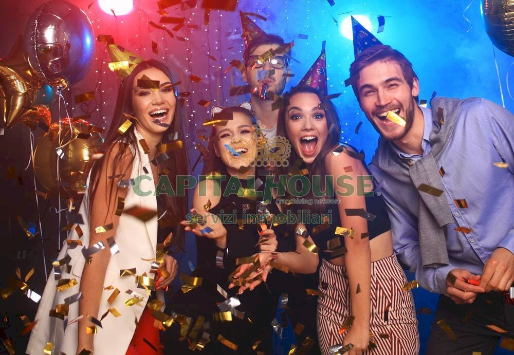 Locale Commerciale Bologna (zona Centro Storico) - foto 1