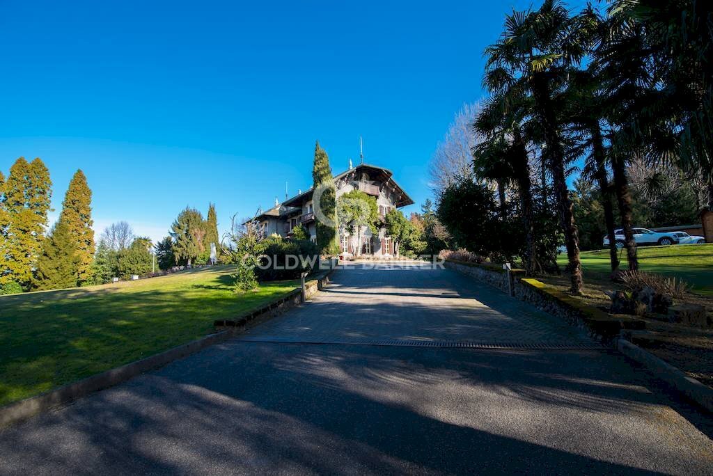 Single Family Villa Via Puccini Giacomo, Besana in Brianza - photo 3