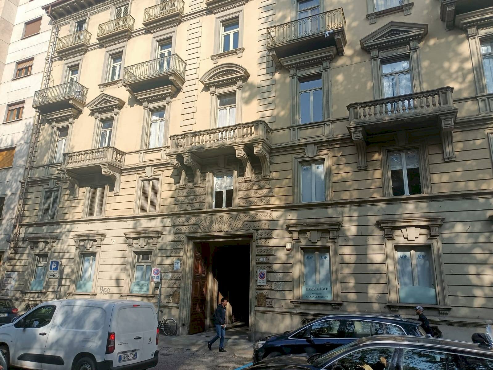 Two-room apartment CORSO VITTORIO EMANUELE II, Torino (neighborhood Centro) - photo 2