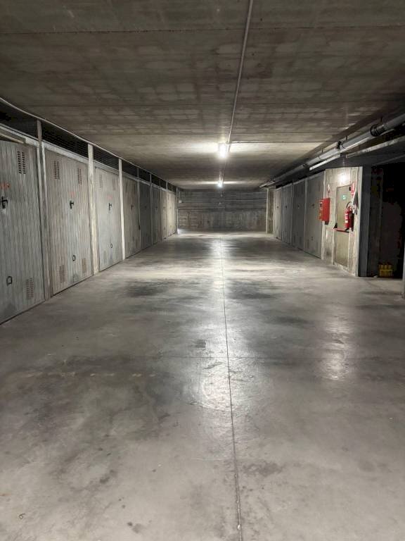 Box auto - Box via Enrico Cravero, 27, Pinerolo - foto 2