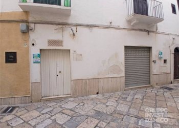 Box auto - Ufficio via Brandi, Fasano - foto 1