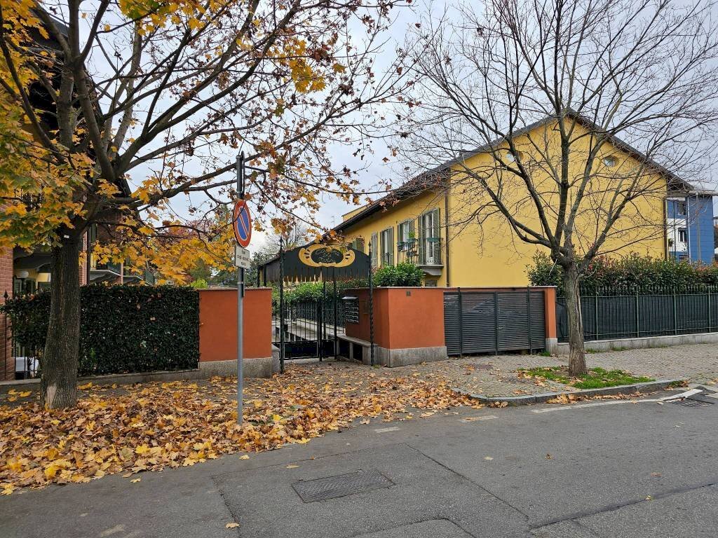 Two-room apartment Beinasco - photo 2