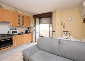 Two-room apartment Corso Guercino, Cento - photo 7