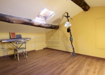 vendesi appartamento ristrutturato con terrazzaIMG - Appartamento Piazza del Salvatore 7, Lucca - foto 21