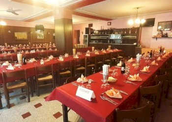 1676707039676[1].jpg - Locale Commerciale Piazza III alpini                 4, Perosa Argentina - foto 14