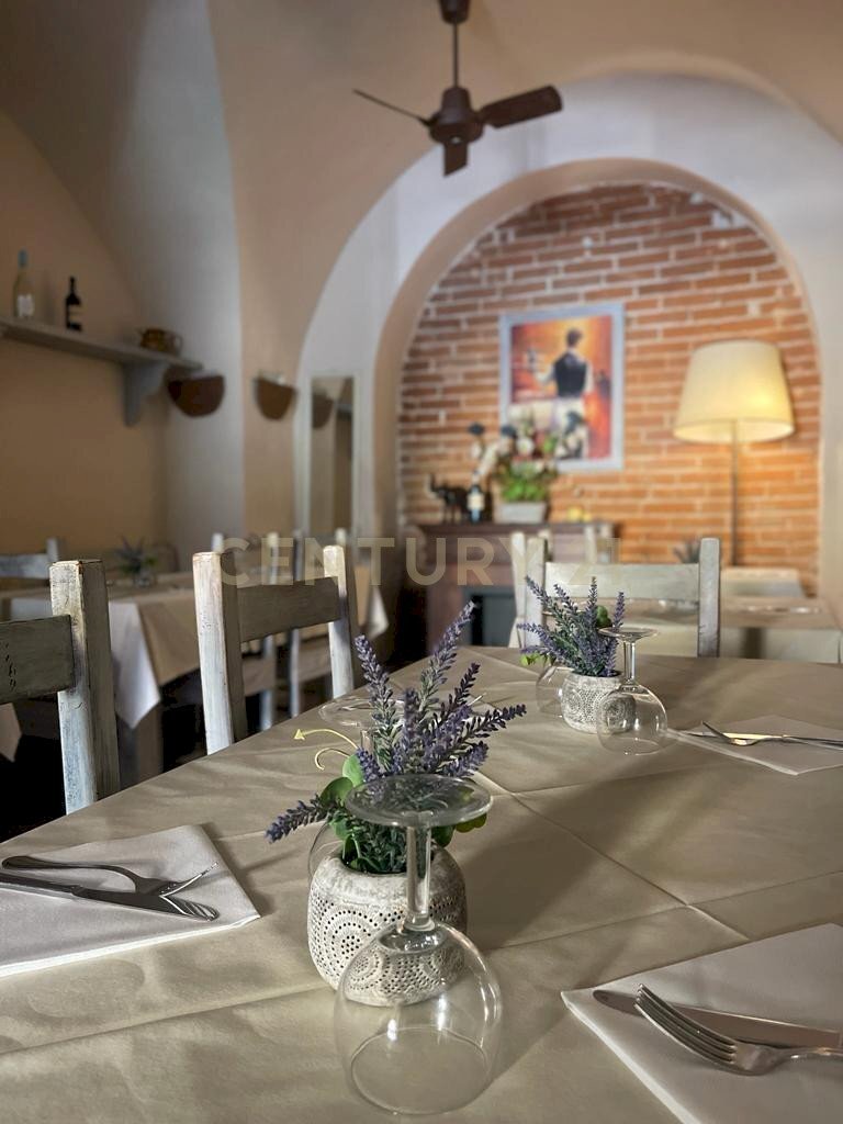 Ristorante piazza eroi dei due mondi 4/5, Orbetello - foto 1