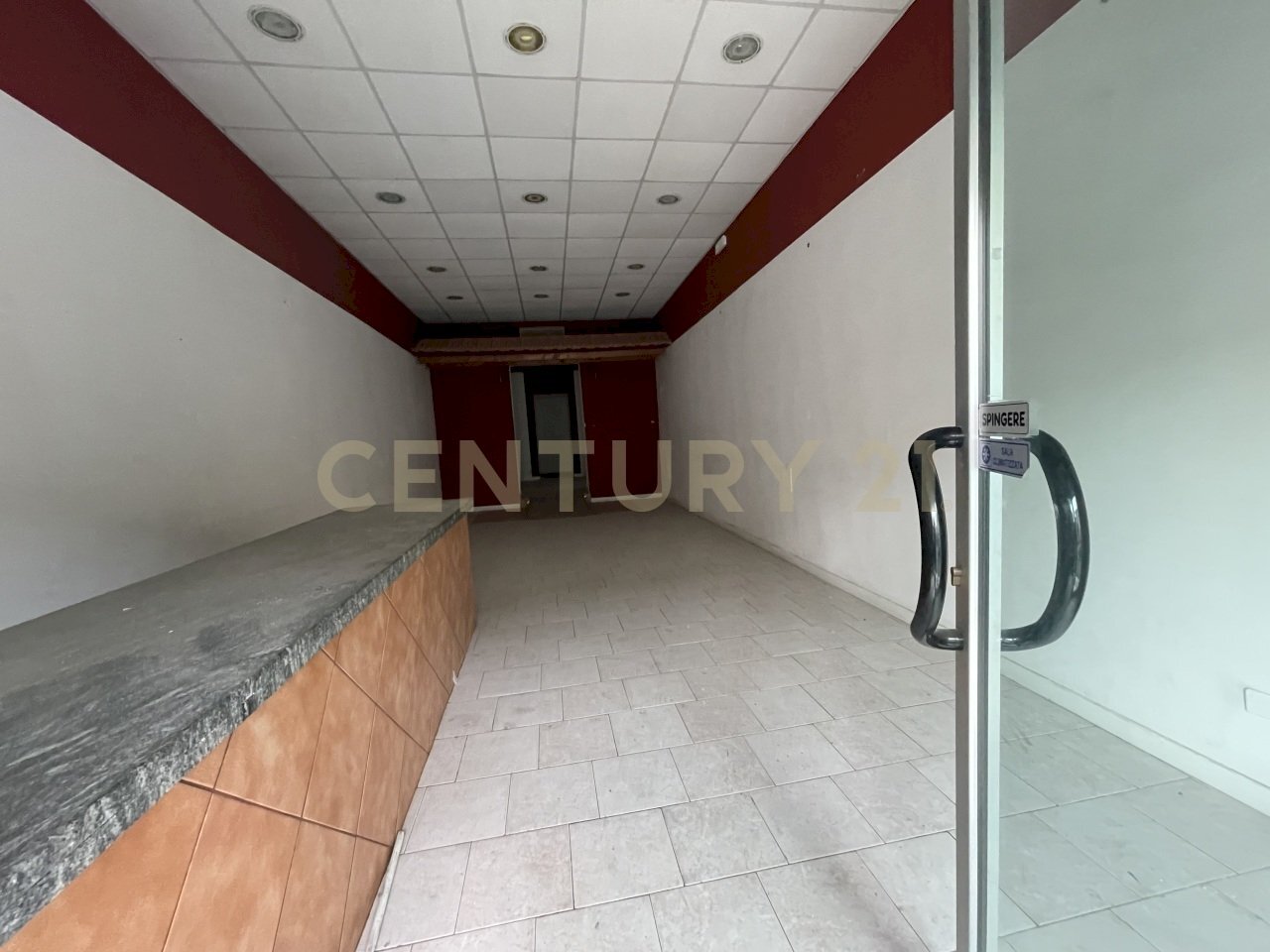 IMG_2004.jpg - Locale Commerciale Via Guglielmo Oberdan 27, Grosseto - foto 3