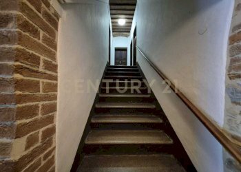 SCALE COMUNI DI ACCESSO.jpg - Four-room apartment Via del Borgo 25, Civitella Paganico - photo 12