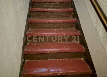 SCALA INTERNA IN MATTONI.jpg - Four-room apartment Via del Borgo 25, Civitella Paganico - photo 13