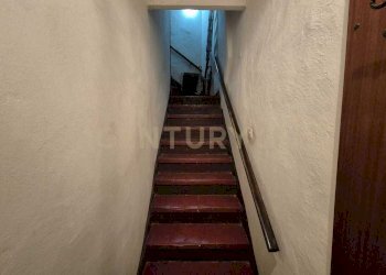 SCALA INTERNA ESCLUSIVA.jpg - Four-room apartment Via del Borgo 25, Civitella Paganico - photo 14