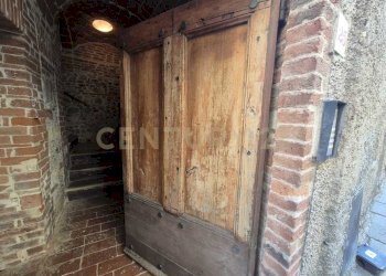 PORTONE DI ACCESSO 3.jpg - Four-room apartment Via del Borgo 25, Civitella Paganico - photo 17