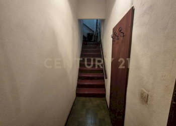 INGRESSO E SCALA.jpg - Four-room apartment Via del Borgo 25, Civitella Paganico - photo 24